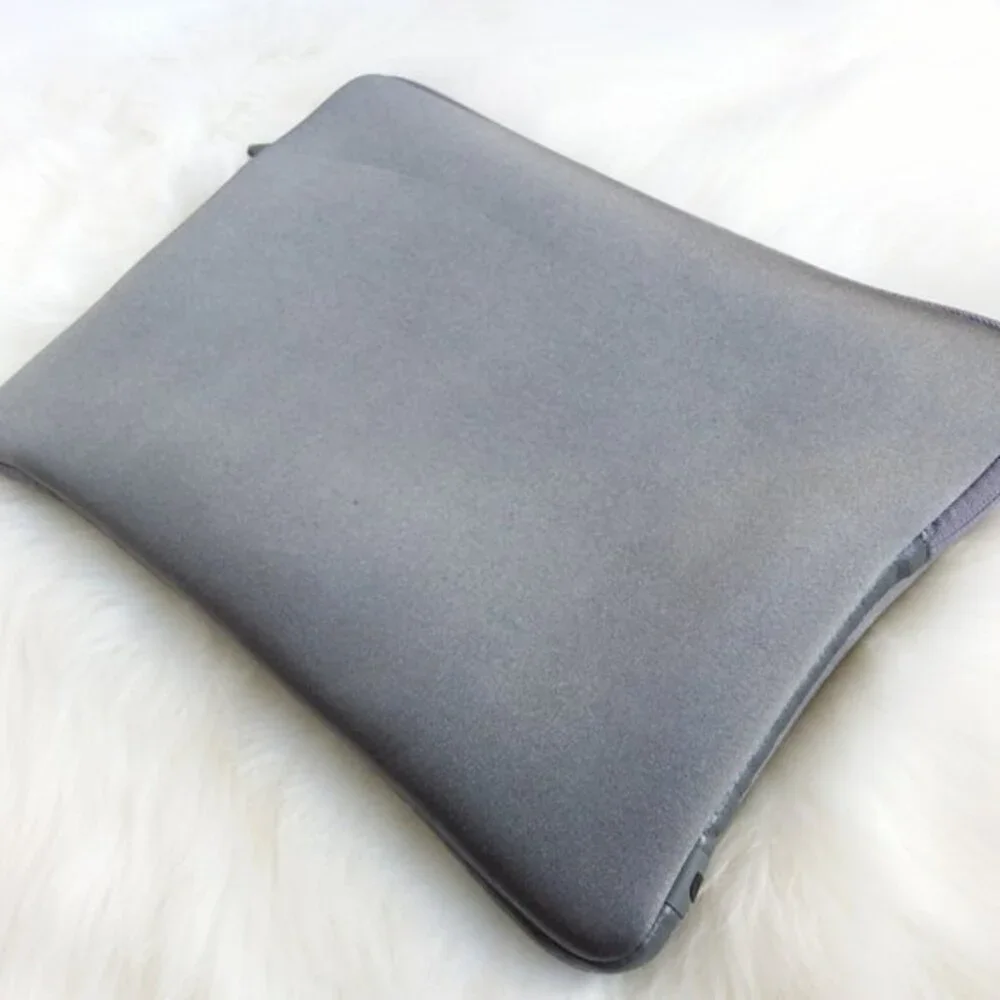 Incase Grey Laptop Zip Zip Case Soft Interior